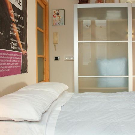 Apartmán Metro Amedeo - Stanza Privata Con Vasca Idromassaggio Neapol Exteriér fotografie