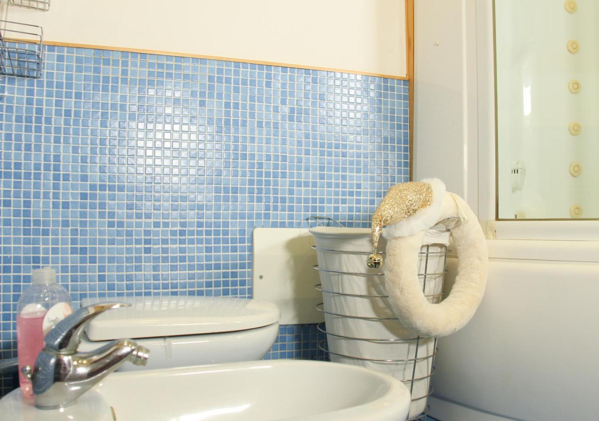 Apartmán Metro Amedeo - Stanza Privata Con Vasca Idromassaggio Neapol Exteriér fotografie